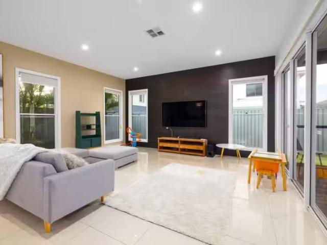 Unique 42 Altitude Street, Rochedale QLD 4123