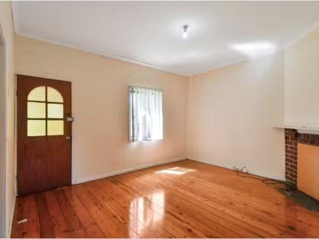 New 42 Chester Hill Road, CHESTER HILL House for rent Listed.