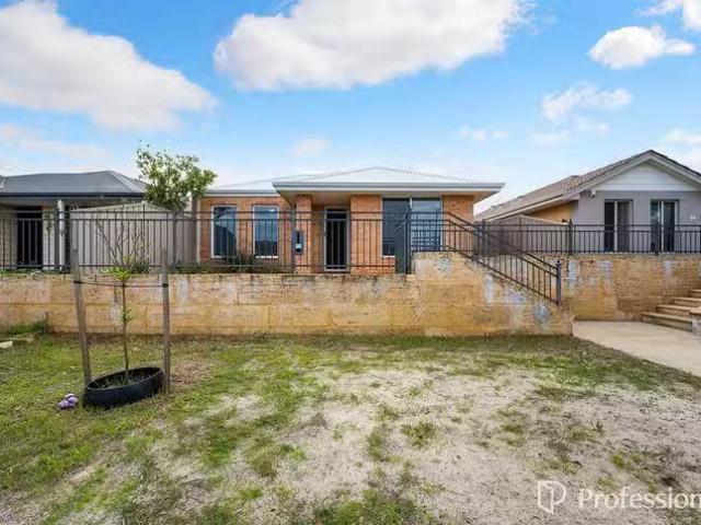 Deal! 42 Holmes Street, Southern River, WA 6110