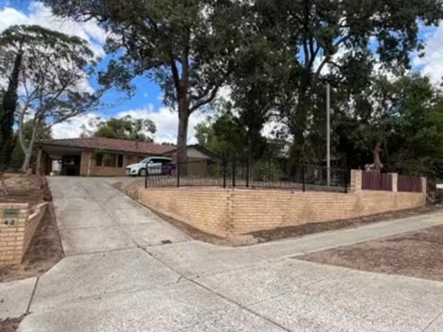 For Rent! 42 South Western Highway, Mount Richon, WA 6112