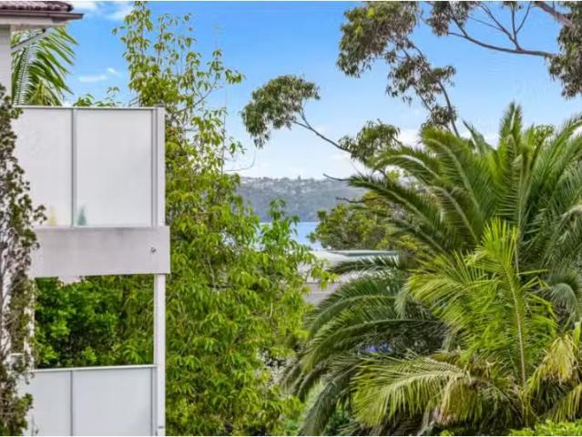 Deal! 4/30 Latimer Road, Bellevue Hill Apartment for rent Lis.
