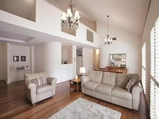 Cheap 43/201 Wellington Parade South, EAST MELBOURNE Apartment.