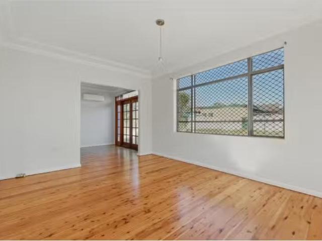 Cheap 436 George Street, SOUTH WINDSOR House for rent Listed.