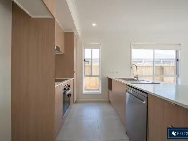 Nice 43 Flame Tree Road, Cotswold Hills, QLD 4350
