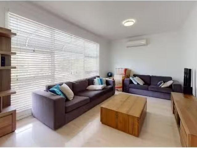 Cheap 43 Terence Street, Adamstown Heights House for rent Lis.
