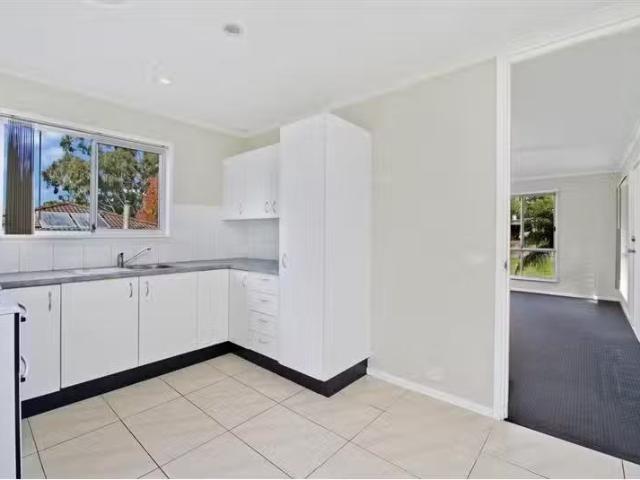 Just in! 4 Allman Street, Port Macquarie House for rent Liste.