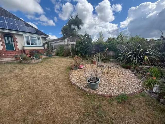 Deal! 4 bedroom detached house for rent in Ash Lane, Wells, BA5