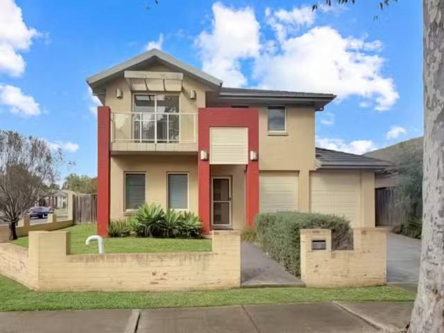 Rental! 4 BR 10 Avocet Circuit, Cranebrook House for rent Lis.