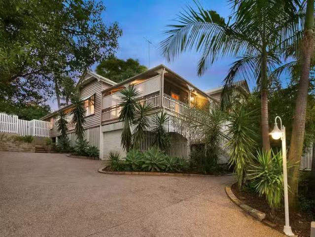 Cheap 4 BR 10 Markwell Street, AUCHENFLOWER, QLD 4066 House.