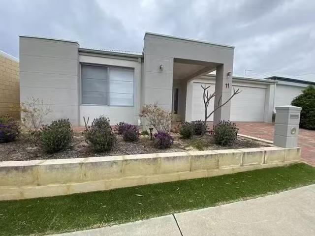 Deal! 4 BR 11 Goodalli Street, Jindalee, WA 6036