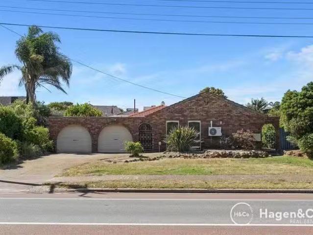 Charming 4 BR 125 Parry Avenue, Bull Creek, WA 6149