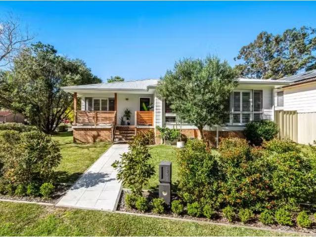 Unique 4 BR 120 Lawson Road, MACQUARIE HILLS House for rent L.