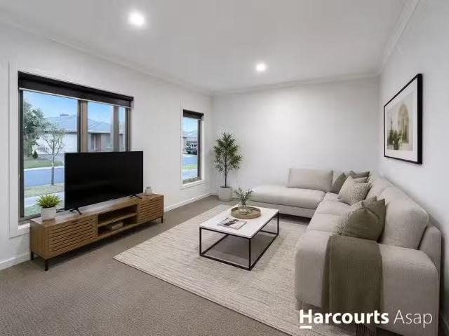 Just in! 4 BR 12 Union Street, Harkness, VIC 3337 House for.