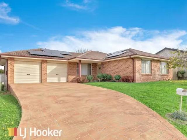 Unique 4 BR 13 Warburton Drive, WESTDALE House for rent Liste.