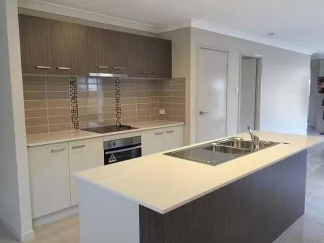 Unique 4 BR 14B Wellington Street, Virginia, QLD 4014