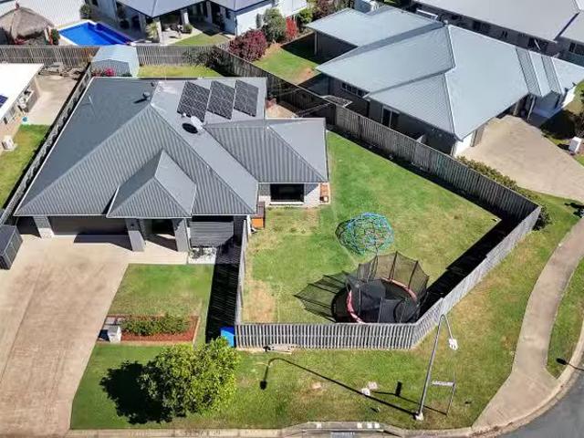 Deal! 4 BR 15 Halyard Avenue, BUCASIA, QLD 4750 House for Rent