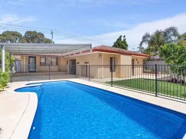 Cheap 4 BR 186 Empire Avenue, Wembley Downs, WA 6019
