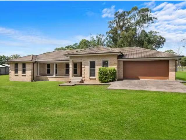 Cozy 4 BR 180a Terrybrook Road, Llandilo House for rent Liste.