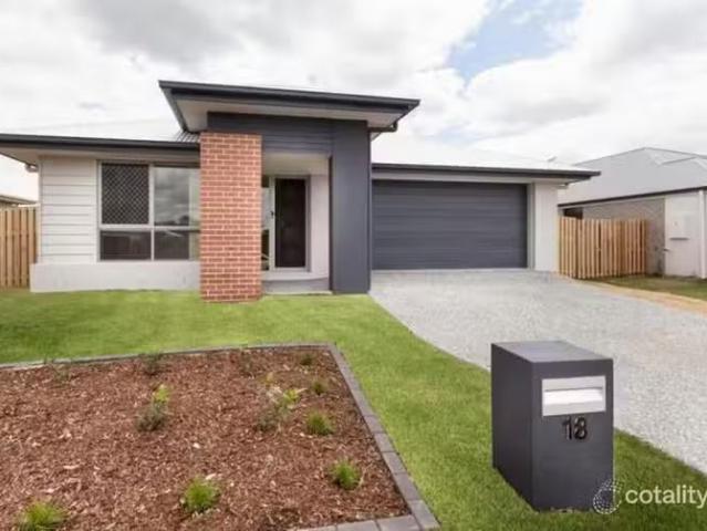For Rent! 4 BR 18 Azure Street, Rosewood, QLD 4340