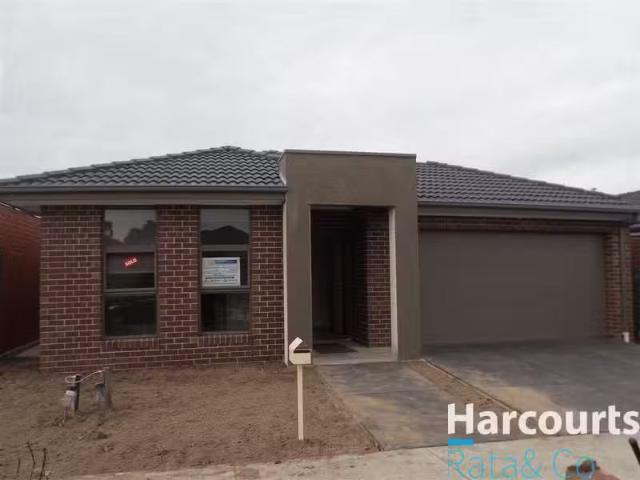 Deal! 4 BR 18 Meelup Rise, Wollert, VIC 3750 House for Rent