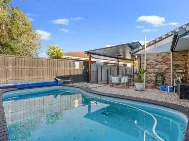 Just in! 4 BR 19 Mooralla Street, Bald Hills, QLD 4036