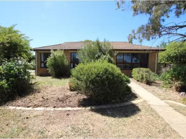 Cheap 4 BR 20 Diamantina Crescent, KALEEN House for rent List.