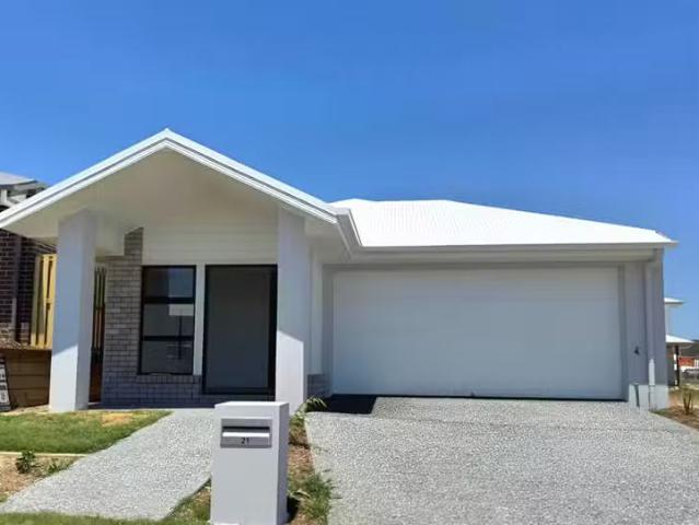 Nice 4 BR 21 Gower Street, White Rock, QLD 4306