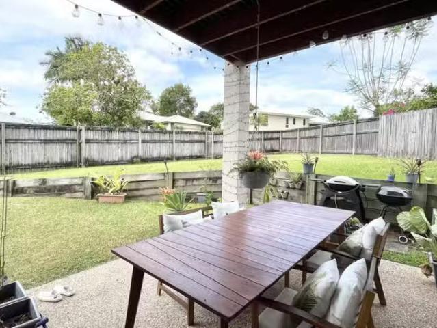 Cheap 4 BR 22 Paynters Pocket Avenue, PALMWOODS, QLD 4555 Ho.