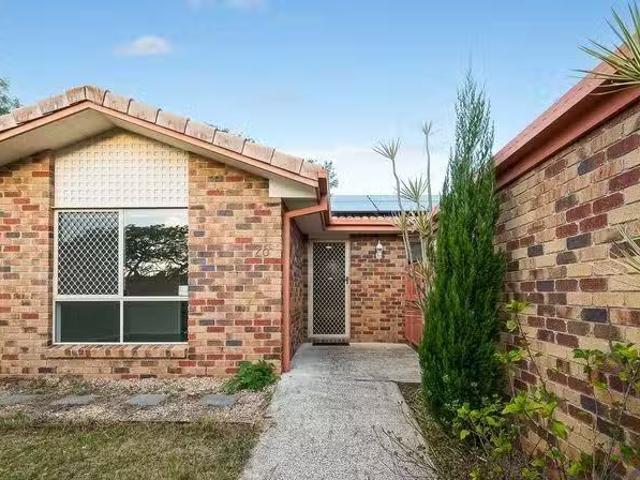 Cheap 4 BR 26 Ghost Gum Street, BELLBOWRIE, QLD 4070 House f.