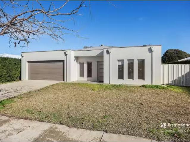 Just in! 4 BR 26 Skye Avenue, Moama House for rent Listed by.