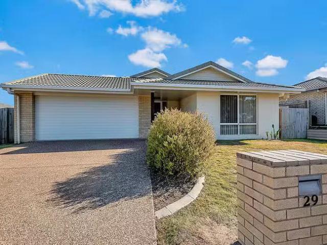 For Rent! 4 BR 29 Balaroo Drive, Glenvale, QLD 4350