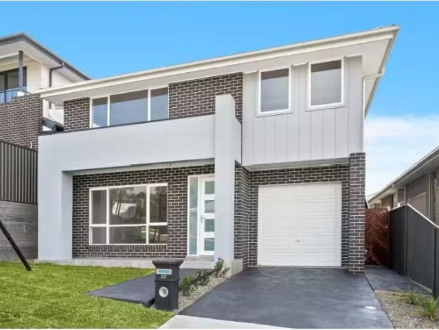 Deal! 4 BR 32 Butterfactory Drive, CALDERWOOD House for rent.