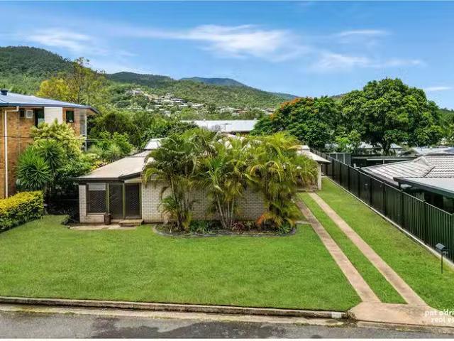 Just in! 4 BR 350 Hobler Avenue, Frenchville, QLD 4701