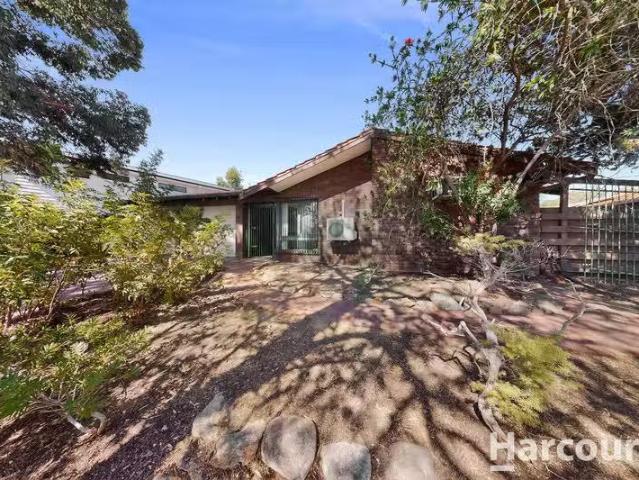 Rental! 4 BR 35 Madrona Crescent, GREENWOOD, WA 6024 House f.