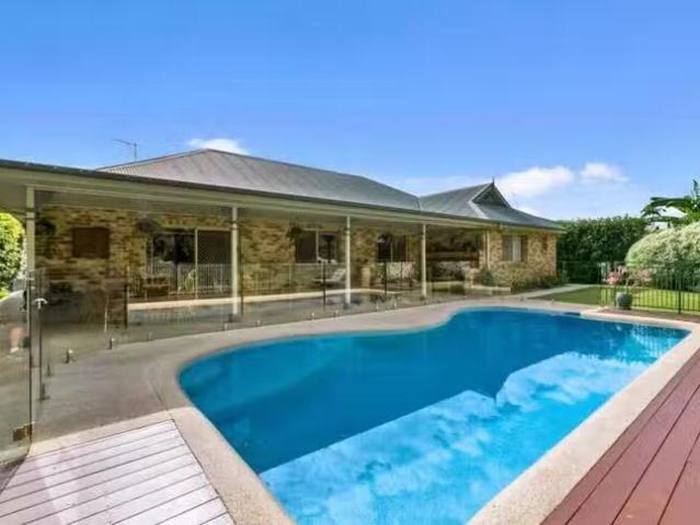 Unique 4 BR 35 Nerang River Drive, Nerang, QLD 4211