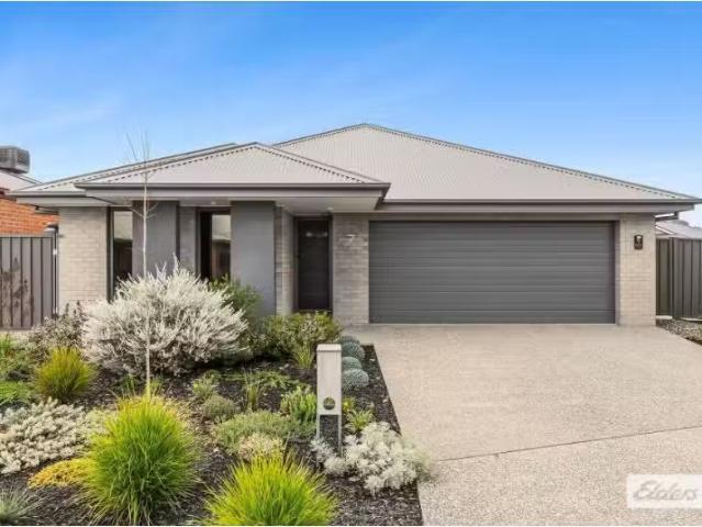 Cheap 4 BR 7 Dunnart Court, Thurgoona House for rent Listed b.