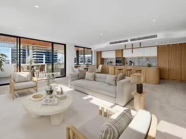 Nice 4 BR 400/26 Ferry Road, West End, QLD 4101