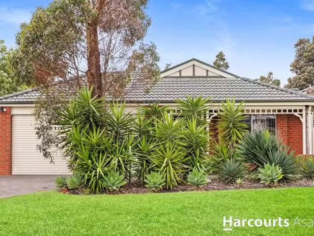 Cheap 4 BR 4 Hayley Way, NARRE WARREN SOUTH, VIC 3805 House.