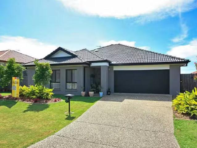 Just in! 4 BR 50 Palma Crescent, VARSITY LAKES, QLD 4227 Hou.