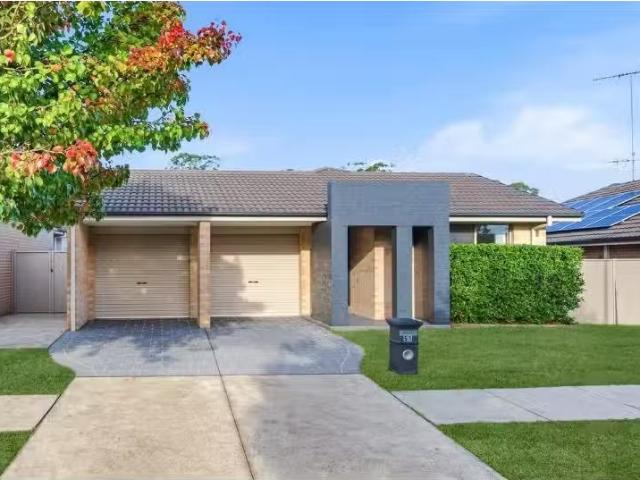 Unique 4 BR 51 Belmont Avenue, Spring Farm House for rent Lis.