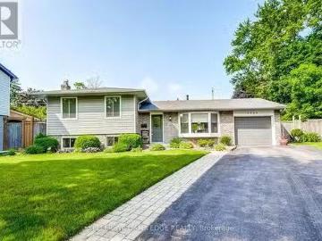 Charming 4 BR 5203 Broughton Crescent, Burlington, ON, L7L 3C1.