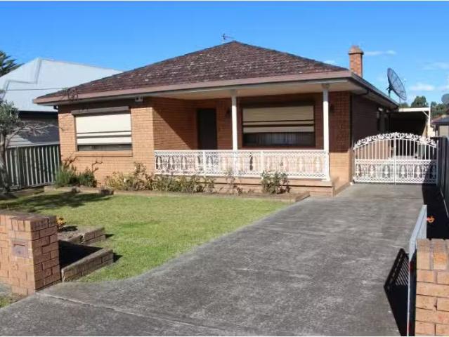 Rental! 4 BR 53 Balgownie Road, Fairy Meadow House for rent L.