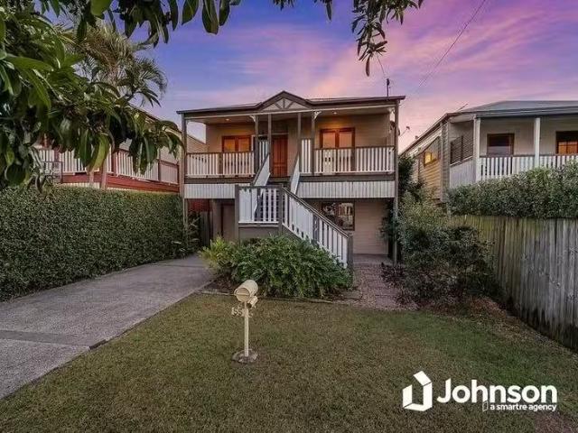 Unique 4 BR 55 Keats Street, Cannon Hill, QLD 4170