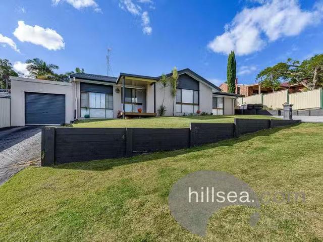 Cheap 4 BR 5 Stretton Drive, Helensvale, QLD 4212