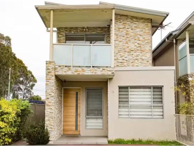 Nice 4 BR 61A High Street, Cabramatta West House for rent Lis.