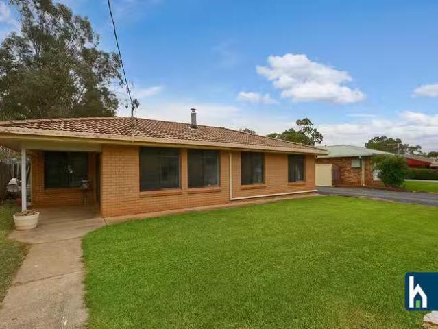 Rental! 4 BR 64 Donaldson Street, Curlewis, NSW 2381