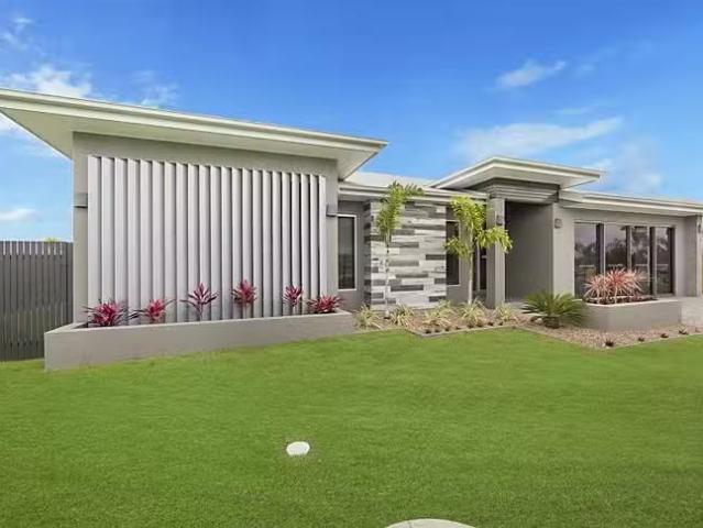 For Rent! 4 BR 6 Featherwood Street, Mount Low, QLD 4818