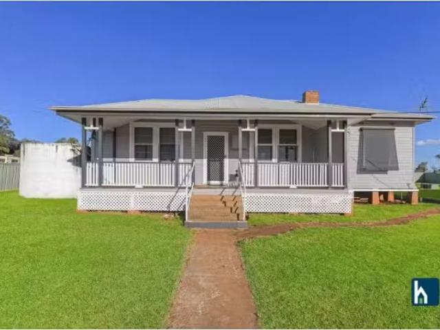 For Rent! 4 BR 75 77 Nombi Street, Mullaley House for rent Li.