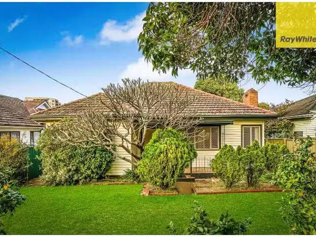 New 4 BR 83 Bridge Road, WESTMEAD House for rent Listed by Da.