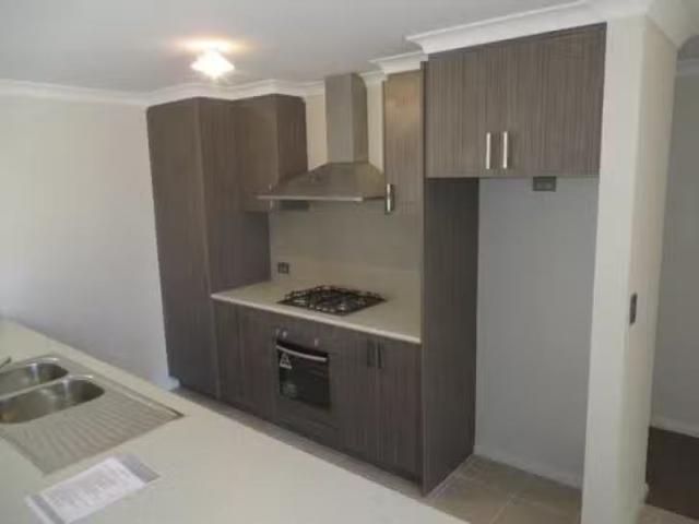 Deal! 4 BR 8 Wandina Way, Golden Bay, WA 6174